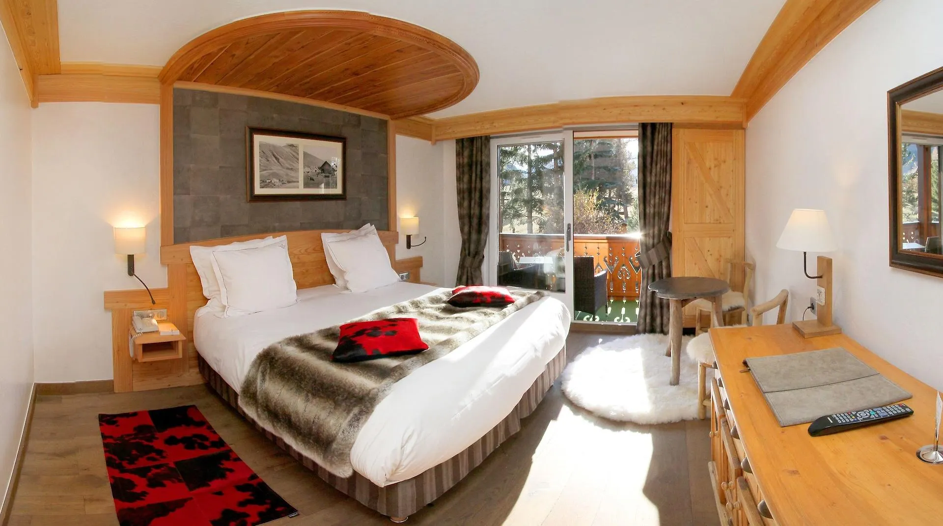 Hotel Chalet Mounier Les Deux Alpes 4*,